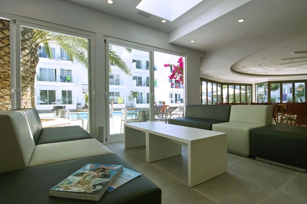 Balansat Apartahotel 4*