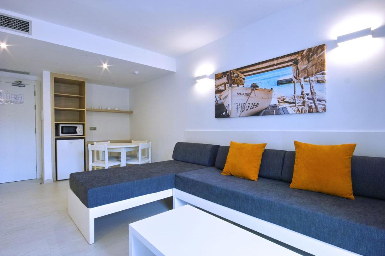Apartahotel Balansat Port de Sant Miguel