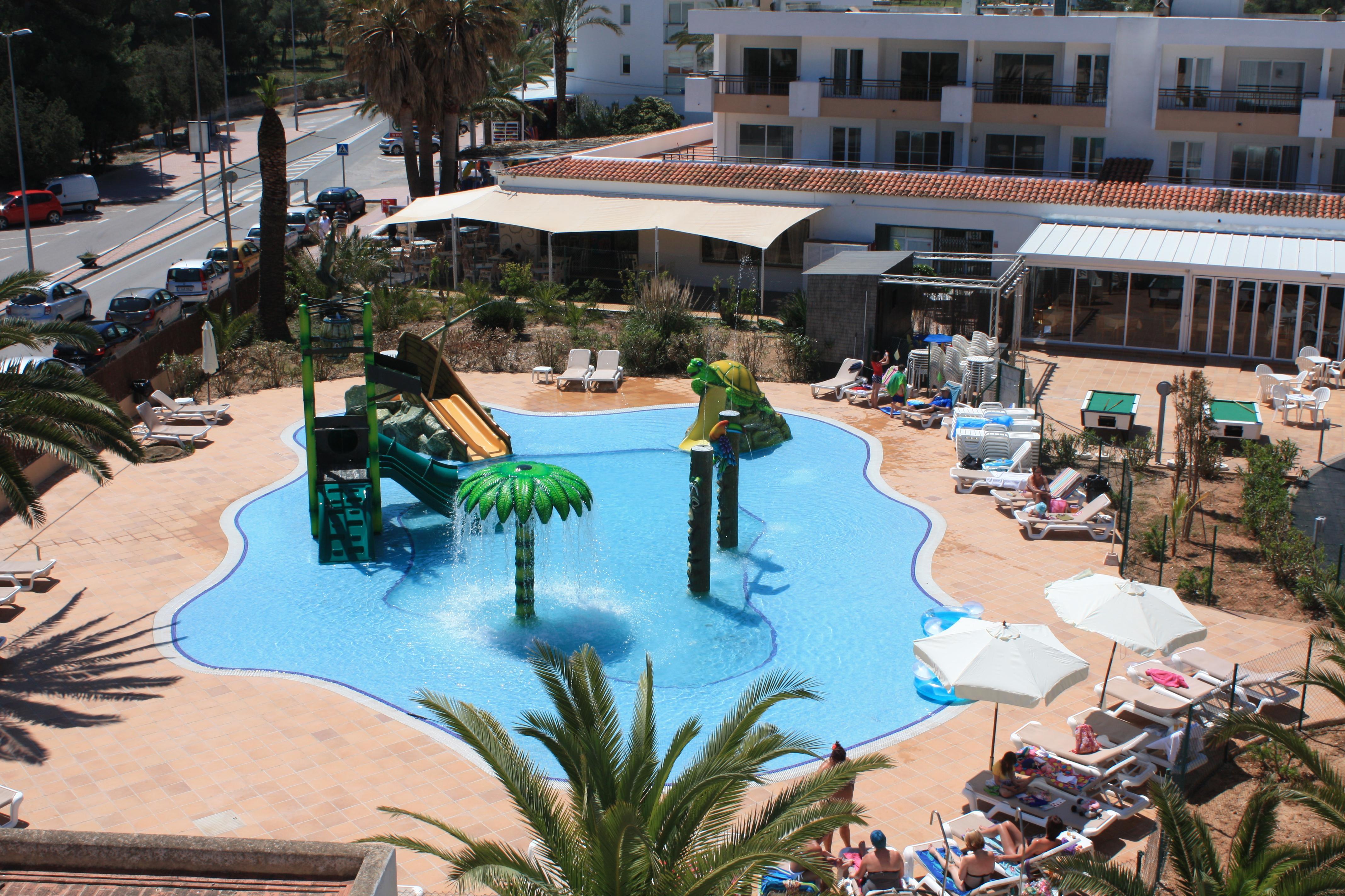 Apartahotel Balansat Port de Sant Miguel