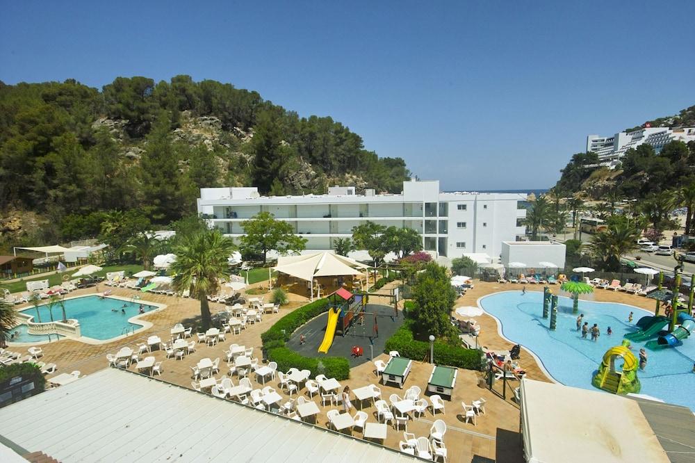 Apartahotel Balansat 4*