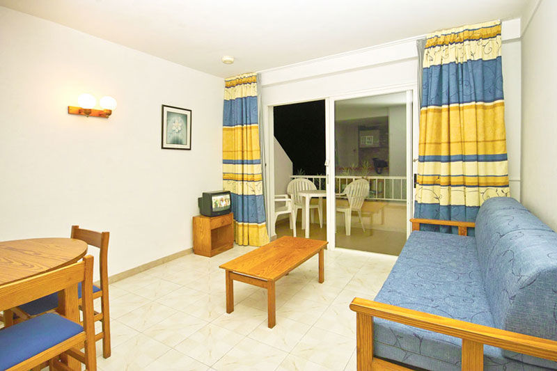 Apartahotel Balansat Port de Sant Miguel